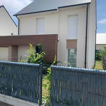 Belle Maison Neuve A 5 Mn De La