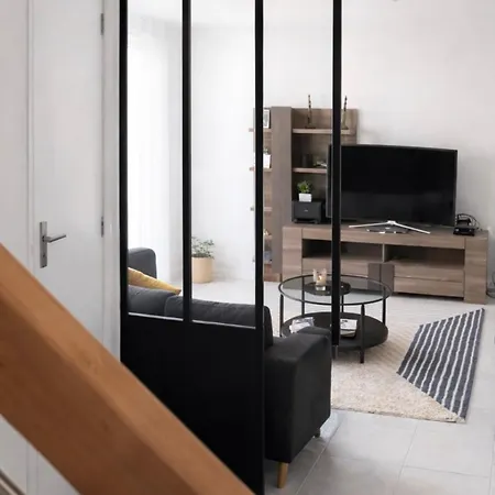 Belle Maison Neuve A 5 Mn De La